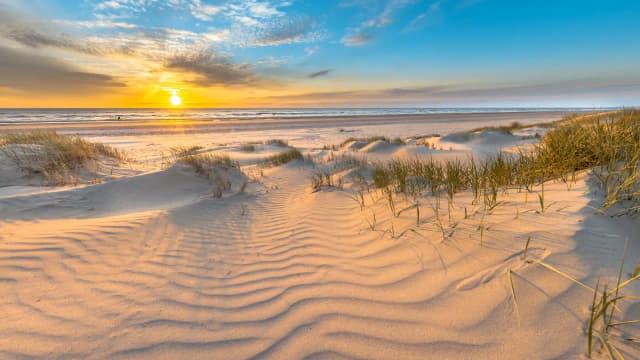 Gdańsk ile km do morza? Zaskakujące fakty o bliskości plaży Gdańsk ile km do morza? Zaskakujące fakty o bliskości plaży