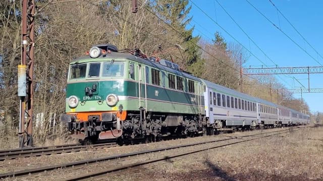 Jak dojechać do Mielna pociągiem - sprawdź najlepsze trasy i ceny Jak dojechać do Mielna pociągiem - sprawdź najlepsze trasy i ceny