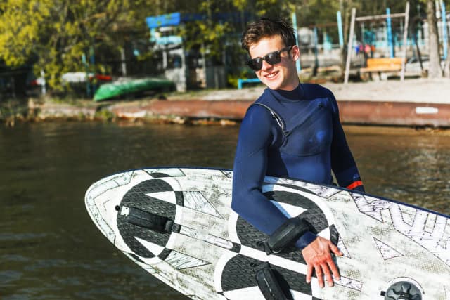 Jak dobrać deskę do kitesurfingu, aby uniknąć kosztownych błędów Jak dobrać deskę do kitesurfingu, aby uniknąć kosztownych błędów