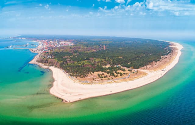 Półwysep Helski ile km? Poznaj jego długość i tajemnice! Półwysep Helski ile km? Poznaj jego długość i tajemnice!