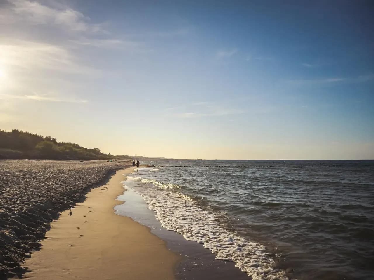 Karwia co zobaczyć: Najlepsze atrakcje, które musisz poznać Karwia co zobaczyć: Najlepsze atrakcje, które musisz poznać